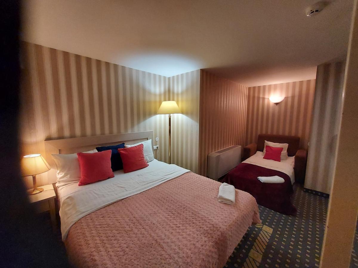 Las Vegas Rooms Vilnius Exterior photo